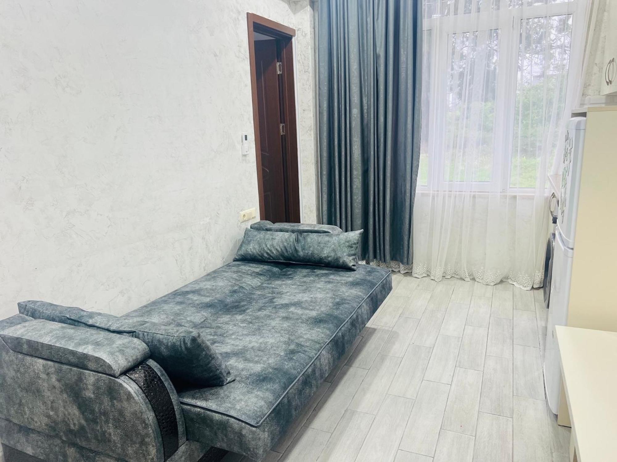 Apartments Nita バトゥーミ エクステリア 写真