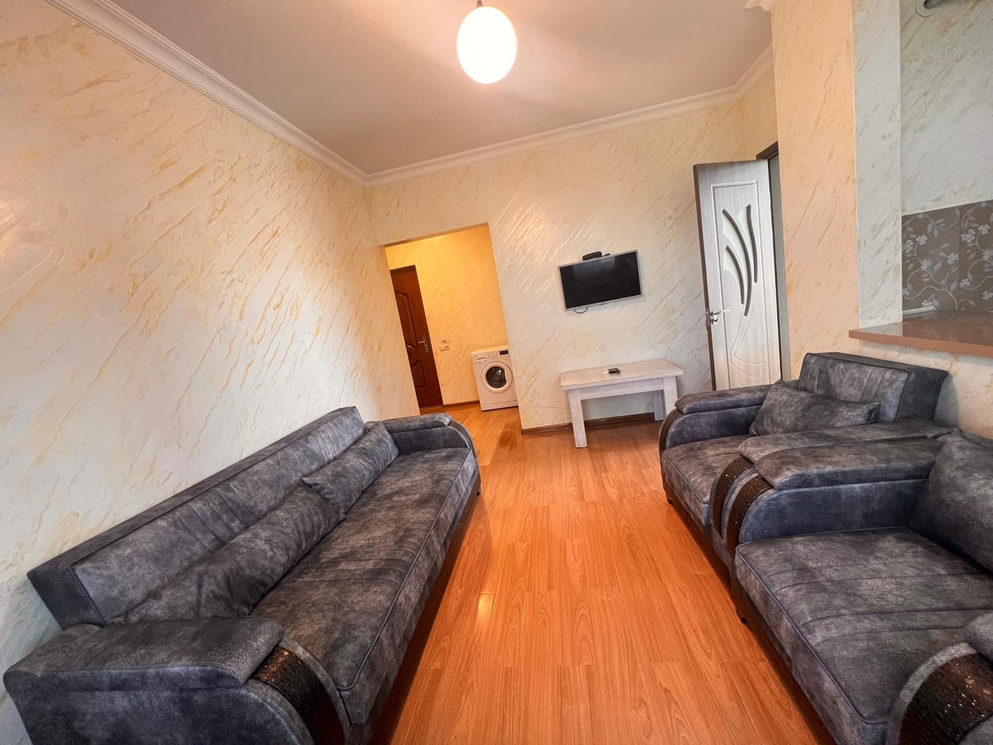 Apartments Nita バトゥーミ エクステリア 写真
